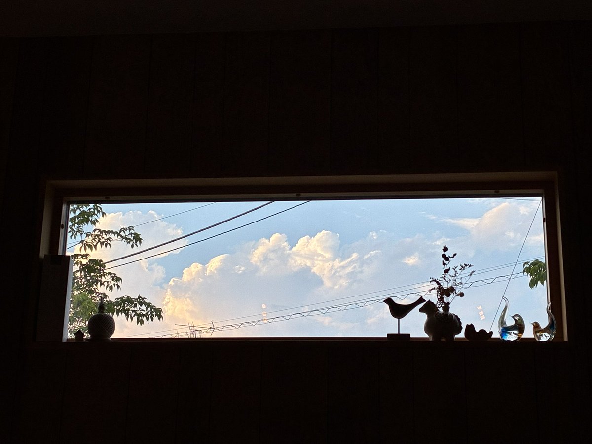 ochu_dayo's tweet image. 小窓が好き