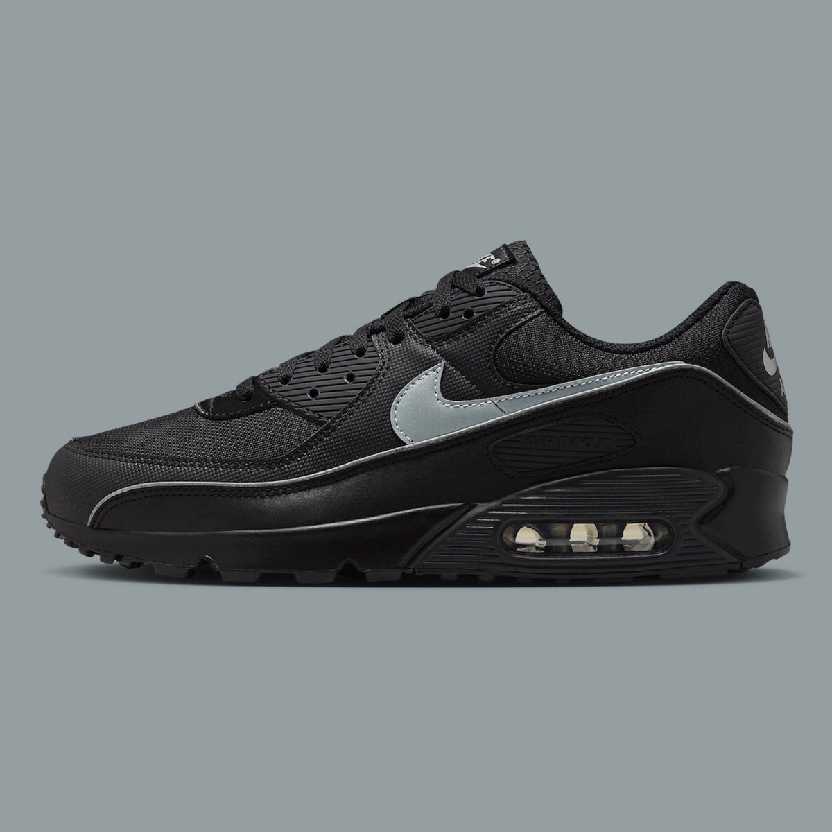 Zeembow's tweet image. Nike Air Max 90 “Black Reflective” 🔦