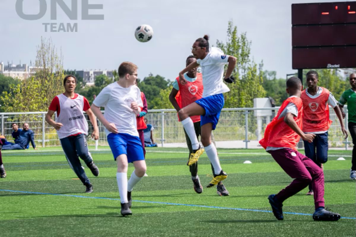 lasource75006's tweet image. 🚨 PSG FOR COMMUNITIES ET ONE TEAM s’envolent pour la Gunuine World Cup à Houston.
👉🏼Une première participation pour le Club et One Team à ce prestigieux tournoi international de football dédié à l’intégration des athlètes handicapés qui se tiendra du 27 juillet au 2 août 2025…
