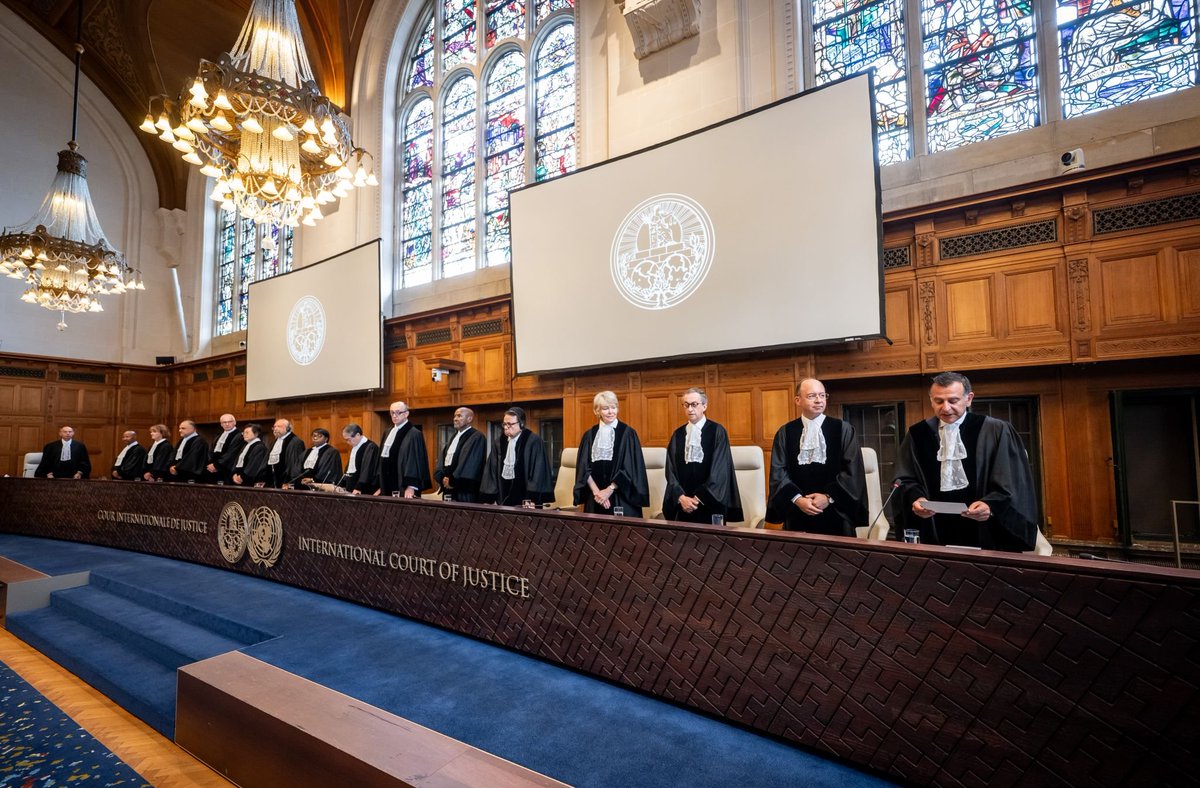 CIJ_ICJ's tweet image. MULTIMÉDIA : des photos et des vidéos de la prestation de serment de M. le juge Mahmoud Daifallah Hmoud, un nouveau membre de la #CIJ, tenue hier, sont disponibles ici go.icj-cij.org/452EAZM