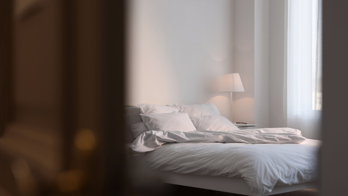 SurvivingLL's tweet photo. Some days, just getting out of bed is a victory.
Love and Heartache Moments honors those brave steps.

Buy Now💜 https://t.co/6eJvofGuB7
#SmallWins #30DaysofNoBoringPosts
https://t.co/Ca973cN5lM https://t.co/n6DcxDnqkz