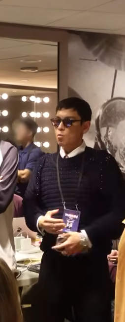 aw you could tell he was about to do something goofy before it gets cut off 🥲