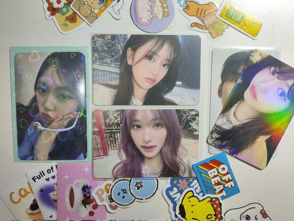 andaengju's tweet photo. Hi @haeyalfb!
Nareceive ko na po sila! 
Thank you so much po for keeping them safe with proper packaging. 
I appreciate din po na na-ship nyo po sya agad even when there's an ongoing storm. 
Happy that i receive freebies as well.
Thank you po again, until next time po uli! https://t.co/iHqz68k0JE