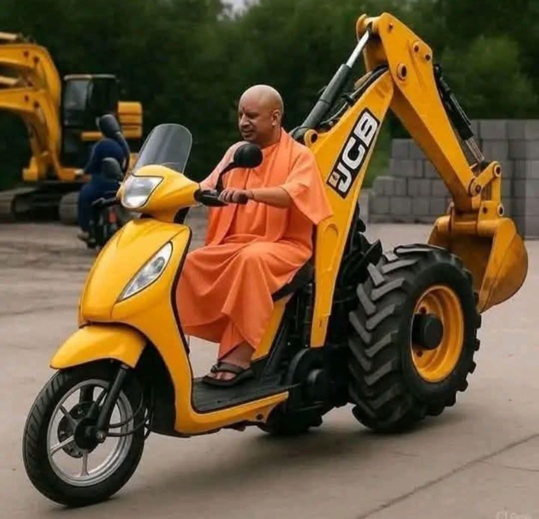 पतली और तंग गलियों के लिए बुलडोजर का नया मॉडल 😆