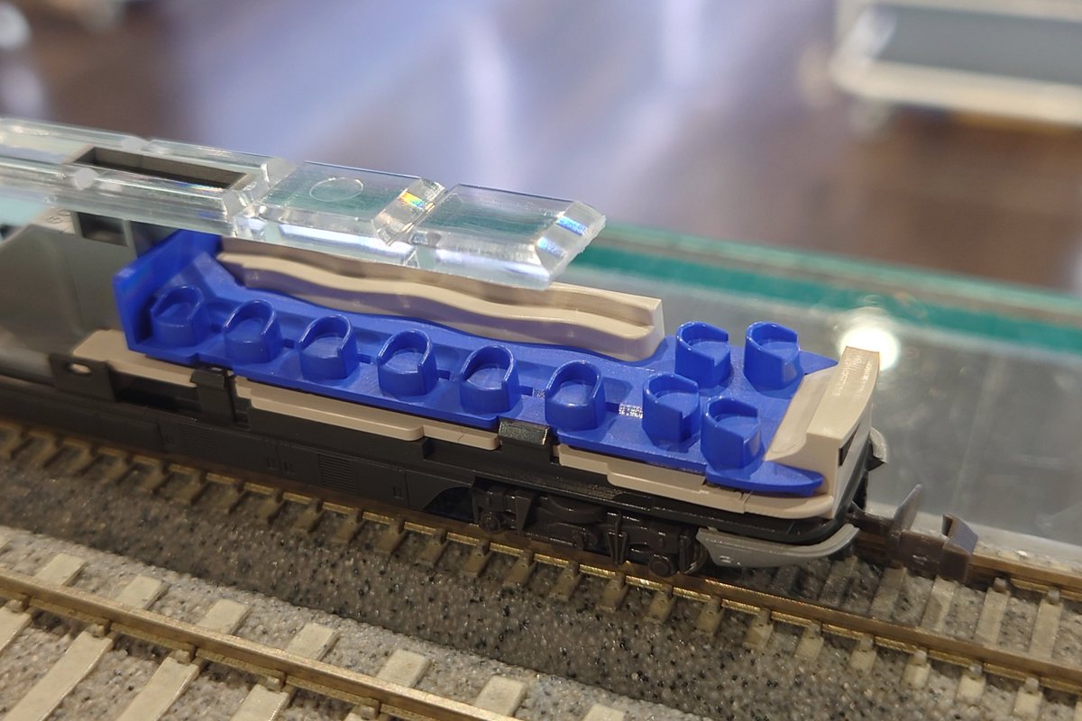 製品入荷のご案内】 ・<LOCAL-SEN>キハ20系 ・EF81 95 レインボー塗装