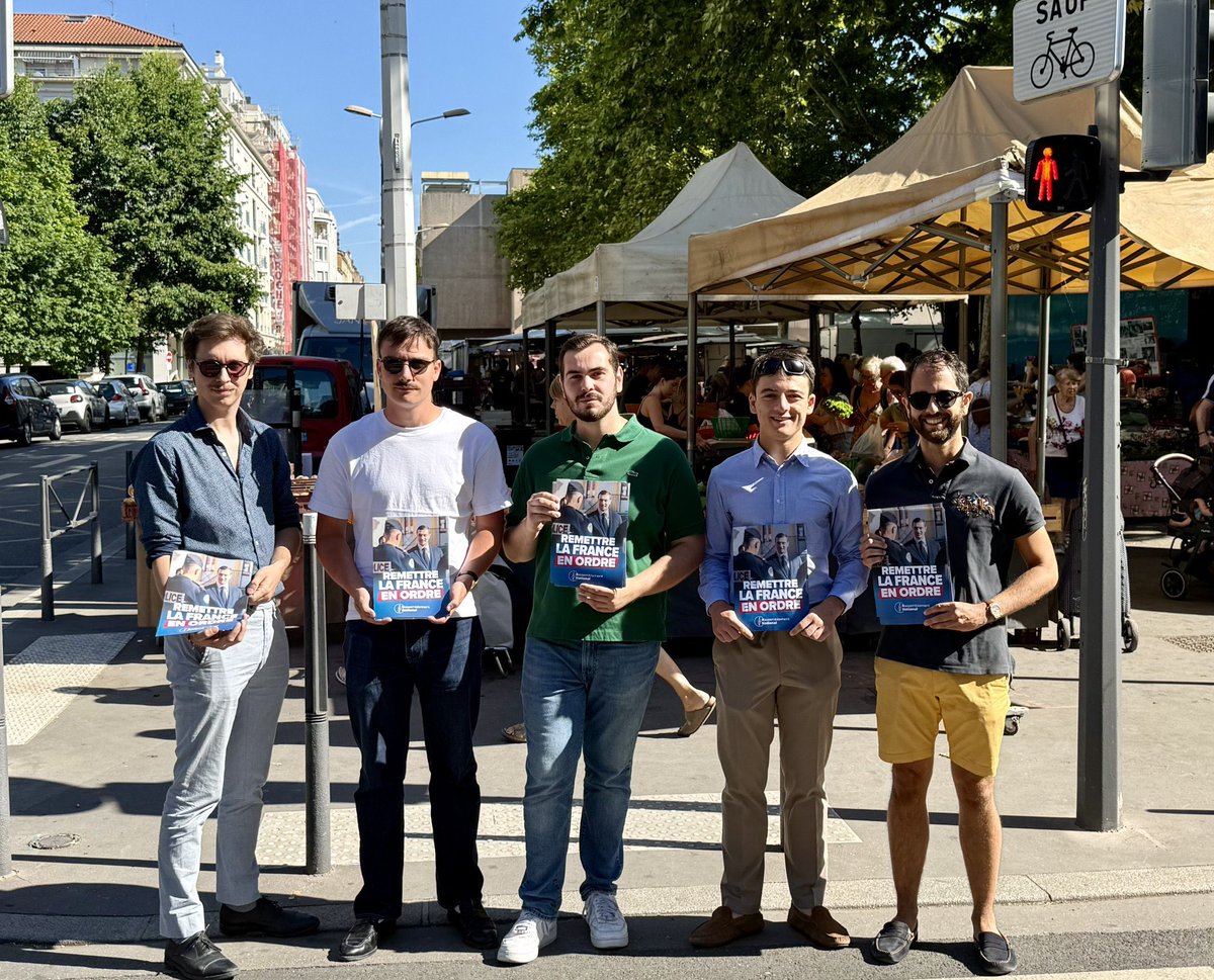 🔵 Il faut remettre la France en ordre !

Partout en France, nos militants restent mobilisés pour présenter nos mesures en matière de sécurité : soutien aux forces de l’ordre, fermeté de la justice, fin du chaos migratoire… Il est temps d’en finir avec des décennies de laxisme