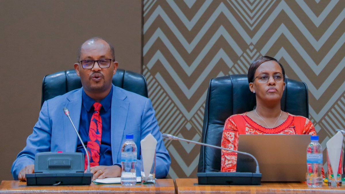 RwandaParliamnt's tweet image. Inteko Rusange y’Umutwe w’Abadepite yemeje itegeko rigenga imirimo y'ubuhanga mu guhanga inyubako, iy'ubuhanga mu by'ubwubatsi n'iy'ubuhanga mu kubara, kugena no kugenzura ingano y'ibintu n'ibiciro mu bwubatsi.