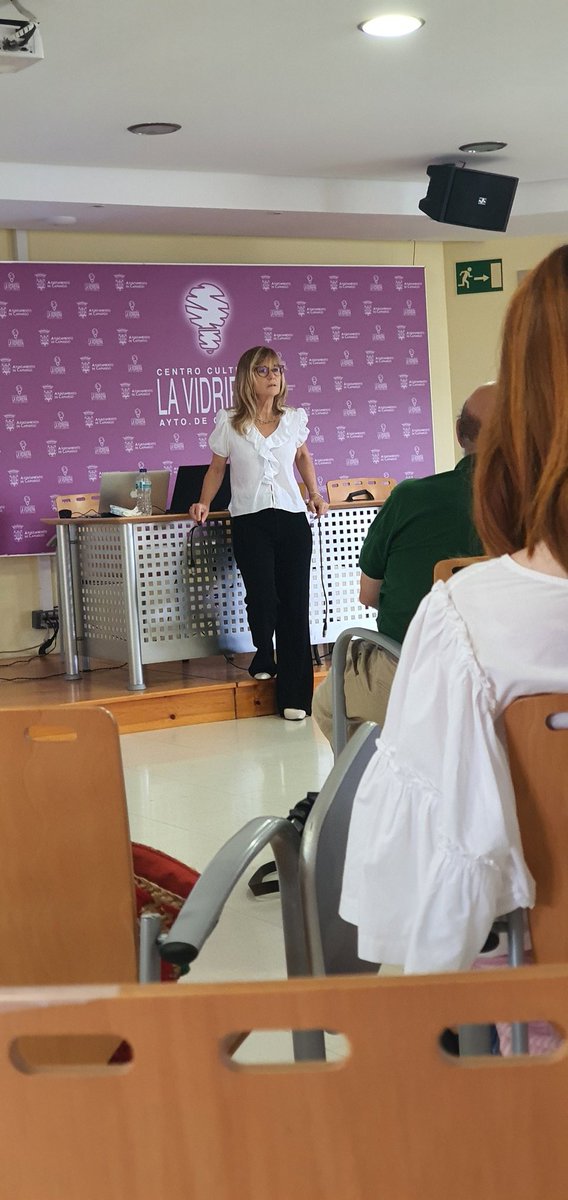 Turno de Mónica Ruiz García-Diego, psicóloga clínica, nos habla de bienestar psicológica. #emoción #psicóloga #psicología