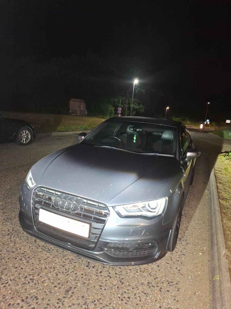 NSRAPT's tweet image. These cars were seen to be racing and driving carelessly on the A11 last week. Both vehicles were stopped and the Mercedes driver failed a drug wipe ❌
The Audi driver was issued S59 warning 10 days ago, so the vehicle was also seized.
A double whammy of #Fatal4 offences 🚨
