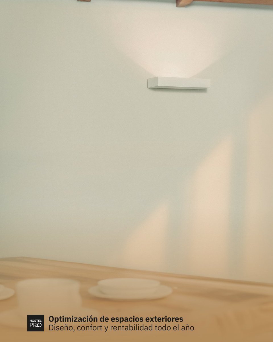 R_hostelpro's tweet image. 🌿 Terrazas, patios y azoteas ya no son decorativos: son clave en la hostelería actual. Más aforo, confort y rentabilidad durante todo el año. Descubre cómo transformar tu espacio exterior 

👉 revistahostelpro.com/equipamiento/e…