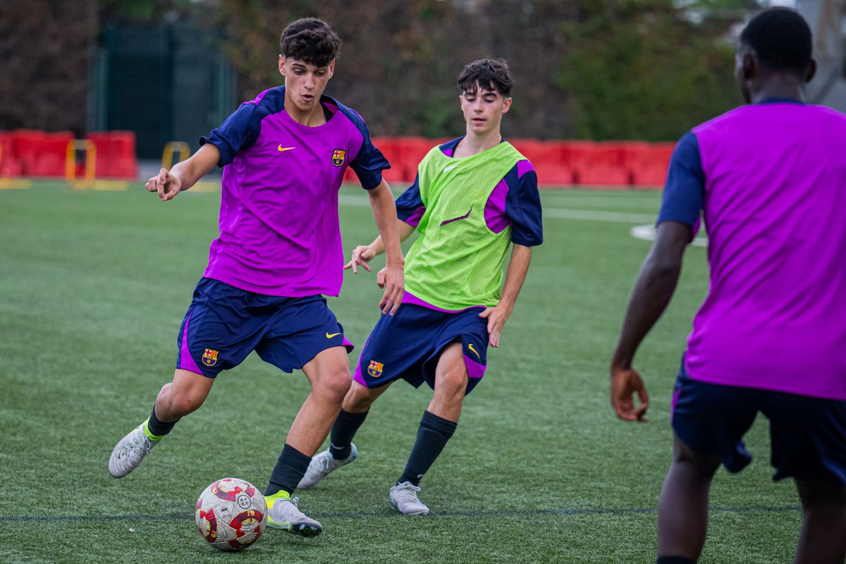 🔛 Inici de pretemporada per al Juvenil B

⚽ Amistosos i tornejos
📆 20/21 de setembre, inici de Lliga

🔗 fcbarcelona.cat/ca/futbol/form…

#FCBMasia 💙❤