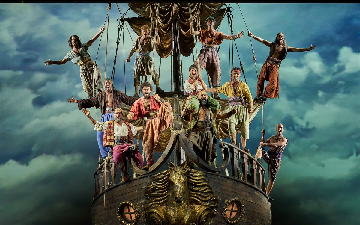 Himne dels pirates (1988-2025)🌊

Una escena que recordarem per sempre💙

#dagolldagom #teatremusical #maricel #maricelelmusical #dagolldagom50anys #teatrevictoria