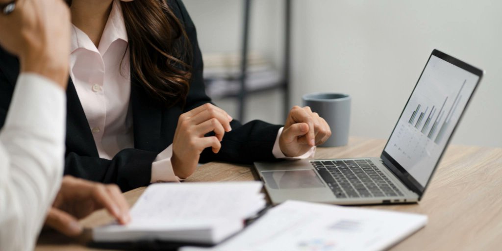 FCEI's tweet image. 📊 Selon la dernière édition du rapport Perspectives trimestrielles des PME de la Fédération canadienne de l’entreprise indépendante (FCEI), l’économie canadienne devrait connaître un taux de croissance négatif aux T2 et T3 de 2025. 🔗 En savoir plus : hubs.li/Q03yKgWf0