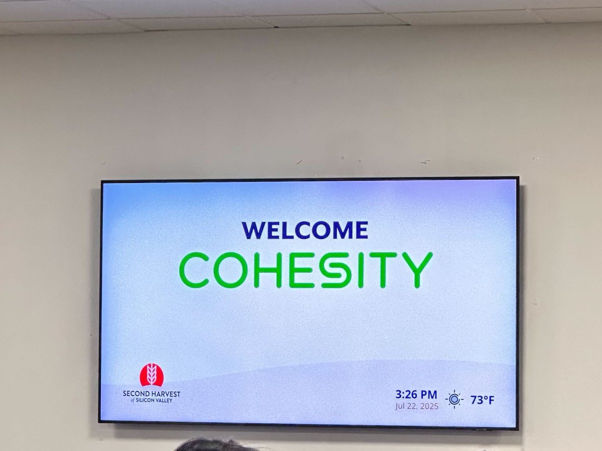 Cohesity's tweet image. Teamwork goes beyond tech at Cohesity! 💚 Our fantastic interns stepped away from their desks and into the community, volunteering at Second Harvest to pack meals for people in need. At Cohesity, resilience means more than protecting data, it’s about showing up for our neighbors,…