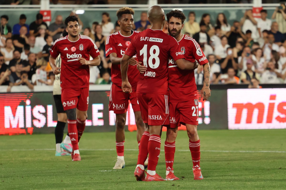 playTSOGO's tweet image. After easing past Ilves, Shakhtar Donetsk face a tougher challenge in the Europa League qualifiers against Turkish giants Besiktas. With Ole Gunnar Solskjær’s men enjoying home advantage in the first leg, who are you backing to take control of the tie?
Sign up and receive a…