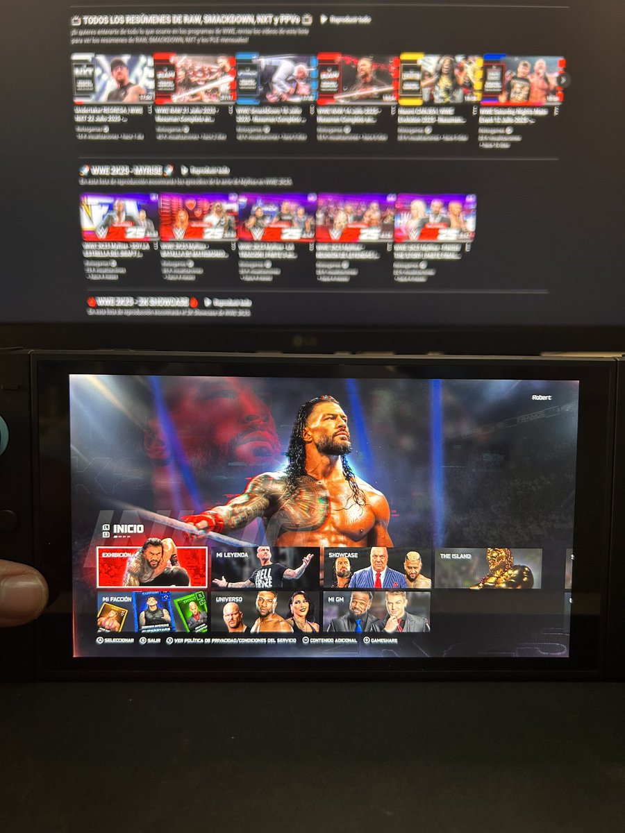 RolsoG's tweet image. De pequeño soñaba con jugar en portátil a WWE pero nunca pude, esto me lo voy a gozar muchísimo.
Más tarde tenéis un vídeo probándolo tanto en sobremesa como en portátil.
Thanks 👊🏻
@WWEgames @2K