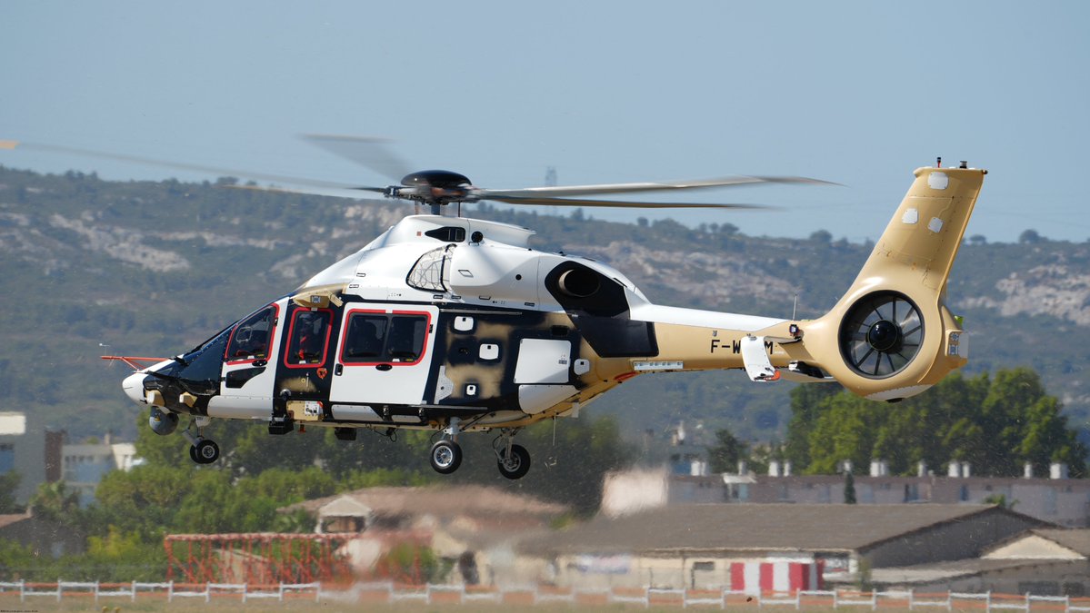 AirbusPRESS's tweet image. Airbus launches H160M flight test campaign
Read the press release: airbus.com/en/newsroom/pr…
