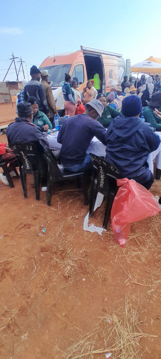 OfficialSASSA's tweet image. SASSA North West team brings services closer to the people
During the Integrated Community Registration Outreach Programme at Ext 4 Geluksoord in Christiana, SASSA provided essential services alongside various government departments and banks. Clients received on-the-spot…
