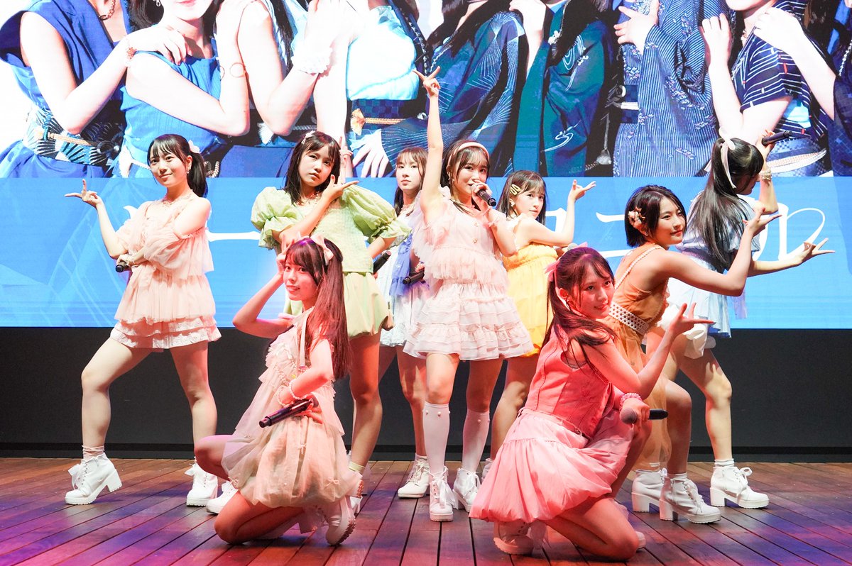 Rosy Chronicle brought summer heat to Tokyo Dome City with their 2nd single event! ☀️🎤

📸 Full report &amp; more photos:
 facebook.com/upfrontlink

#RosyChronicle #HelloProject #Jpop #CDRelease #AnimeThemeSong 

<a href="/Rosy_Chronicle/">ロージークロニクル</a>