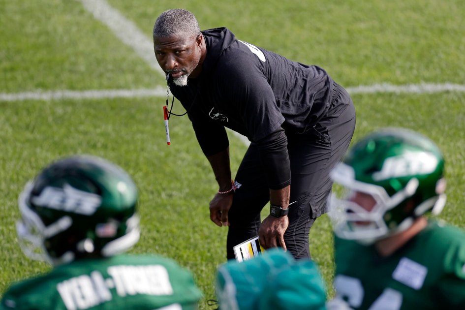 Aaron Glenn is back with the Jets-now as head coach! Driven by passion and experience, he's out to spark a much-needed culture change.   apnews.com/article/jets-a…