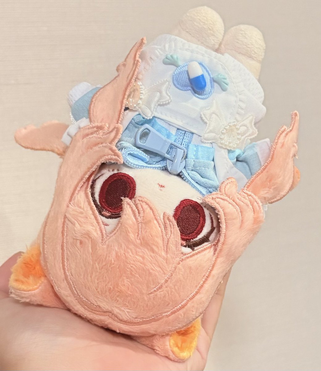 g194544's tweet image. 暑くて外出たくないよにゃんこ