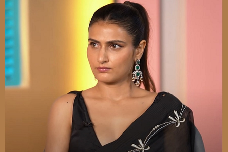 Oh Women (@oh_women) on Twitter photo Fatima Sana Shaikh shares memory of her first love, admits to keeping flowers in books
ohwomen.in/post/fatima-saā¦
#LOVEANDRELATIONSHIP <a href="/fattysanashaikh/">fatima sana shaikh</a> <a href="/ActorMadhavan/">Ranganathan Madhavan</a> <a href="/SonniVivek/">Vivek Soni</a> #AapJaisaKoi #RomanticNostalgia #OldSchoolRomance #FirstLoveFeels #HeartfeltMoments <a href="/oh_women/">Oh Women</a> Fatima Sana Shaikh shares memory of her first love, admits to keeping flowers in books
ohwomen.in/post/fatima-saā¦
#LOVEANDRELATIONSHIP <a href="/fattysanashaikh/">fatima sana shaikh</a> <a href="/ActorMadhavan/">Ranganathan Madhavan</a> <a href="/SonniVivek/">Vivek Soni</a> #AapJaisaKoi #RomanticNostalgia #OldSchoolRomance #FirstLoveFeels #HeartfeltMoments <a href="/oh_women/">Oh Women</a>