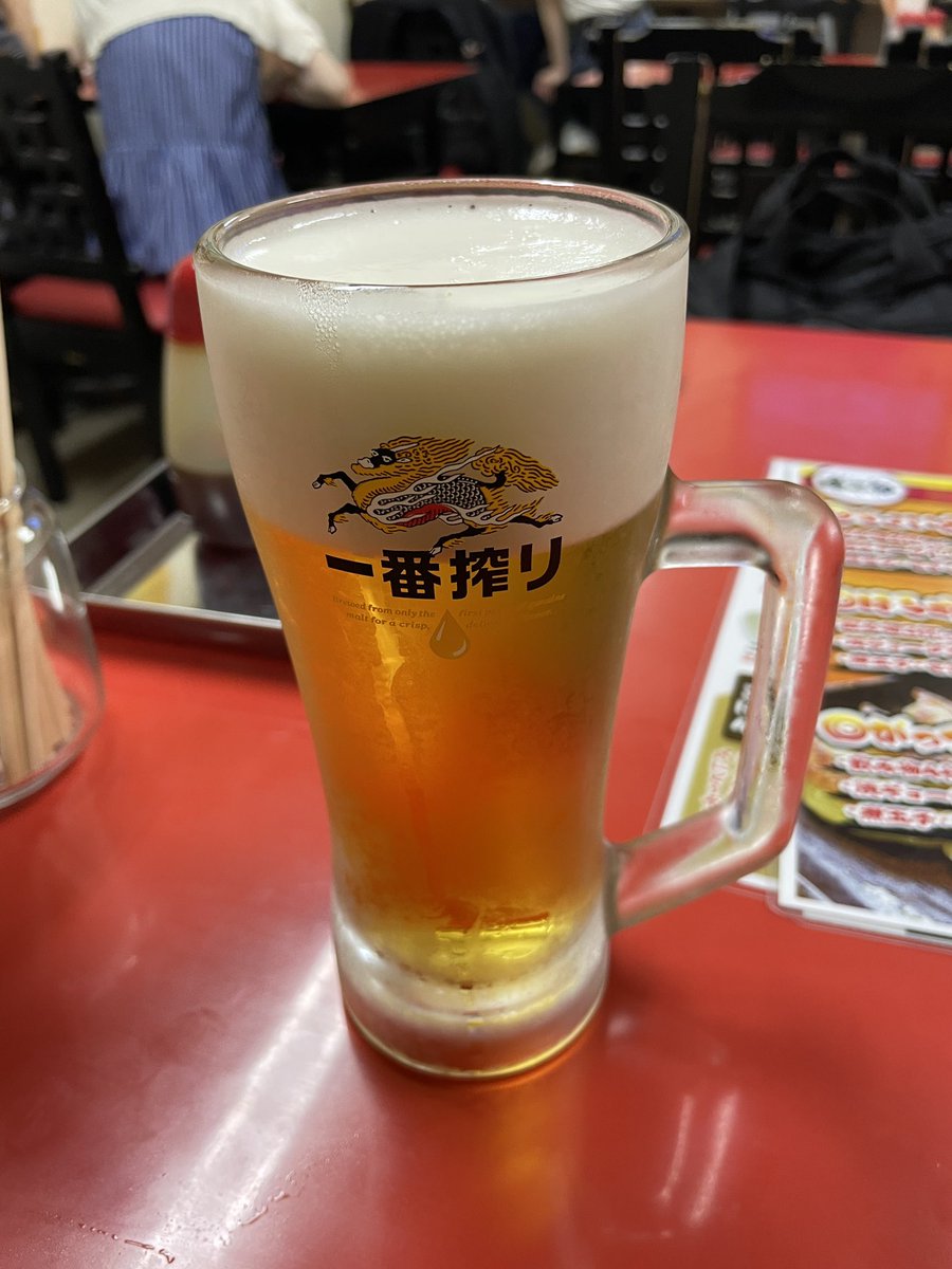 wowALFwow's tweet photo. #めし　#餃子
福島の居酒屋・焼ギョーザの勝二郎で酒を喰らったよ！
餃子とビール！味の濃い焼き鳥！もう美味いに決まってるよね！ホワイトホースってお酒のハイボールも良かったよ！
ほろ酔い気分のいい気分だね！
楽しかったよ！フクシマ！ https://t.co/p3qs6jCHxV