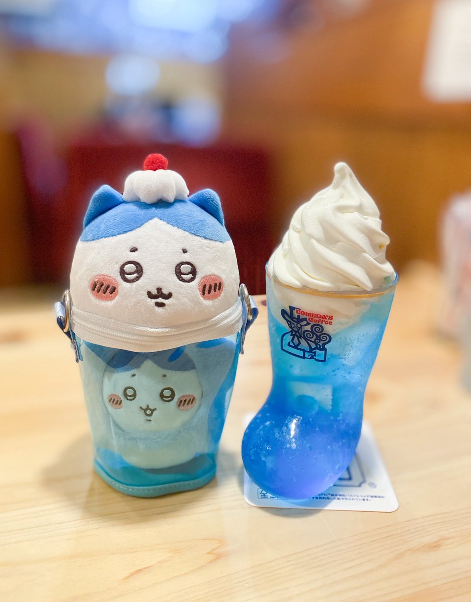 8warechan_'s tweet image. ラムネクリームソーダ🍨🧊