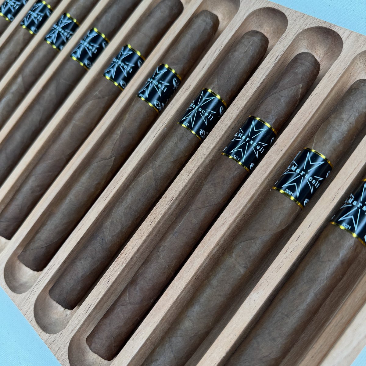 AM | CIGARS (@amcigars) on Twitter photo 
