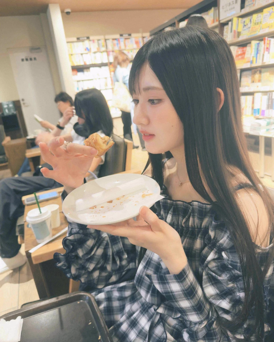 長谷川里桃 på X / X