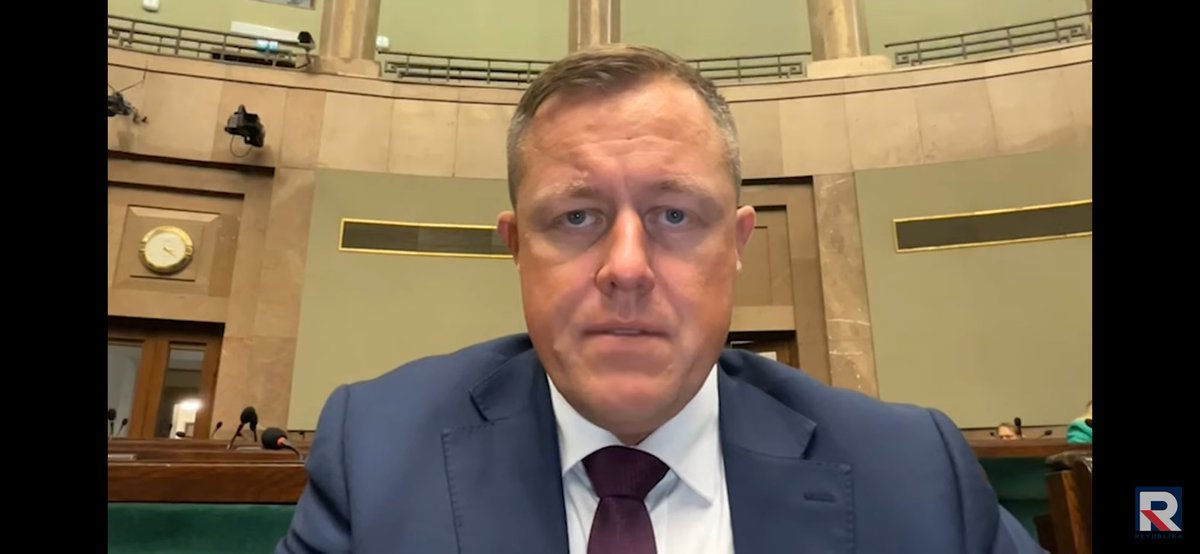 ODRA – Niemcy mają interes, by Odra pozostała nieżeglowna, bo to uderza w konkurencję na Renie. Za pomocą ekologów i fundacji lobbowano za utworzeniem parku w dolnym biegu rzeki, by zablokować jej udrożnienie. Wiceminister mówi, że barki zabiorą wodę rybom… Serio? Świetny