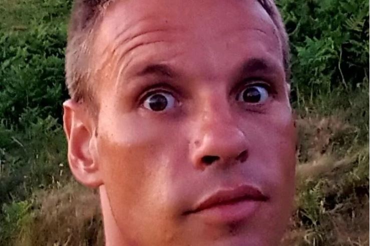 WalesOnline's tweet image. His games console was running, his phone on charge but he wasn't there - that was 6 years ago and his mum says she's 'in agony' - crnch.it/Q_GH-VDA
