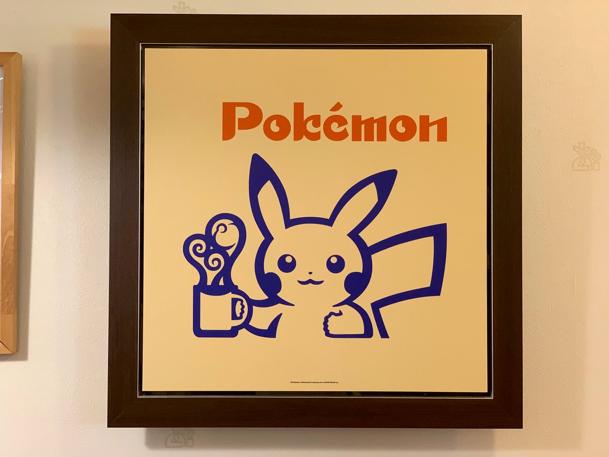 KAZTENDO2's tweet image. 本日から開催のコメダ珈琲とポケモンのコラボイベント「ポケモンと、たっぷりくつろご。」に行ってきました。全国5ヵ所の店舗では店舗ごとに異なるポケモンの店内装飾も行われ、新大阪店ではカビゴンがテーマになっています。午前中で既に30人近くの待ち列でした