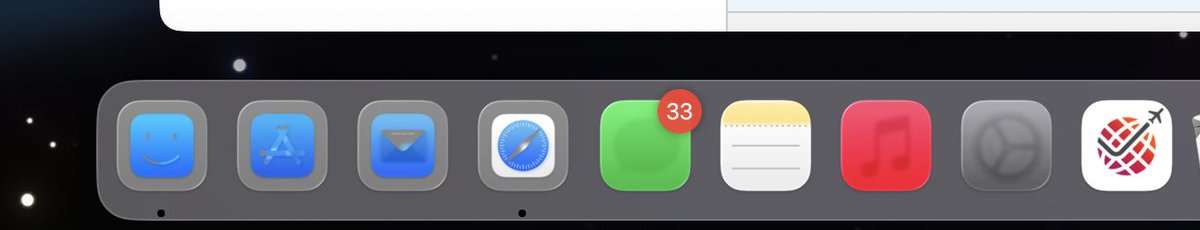 SamGuichelaar's tweet image. What&apos;s going on with my MacOS Tahoe icons?