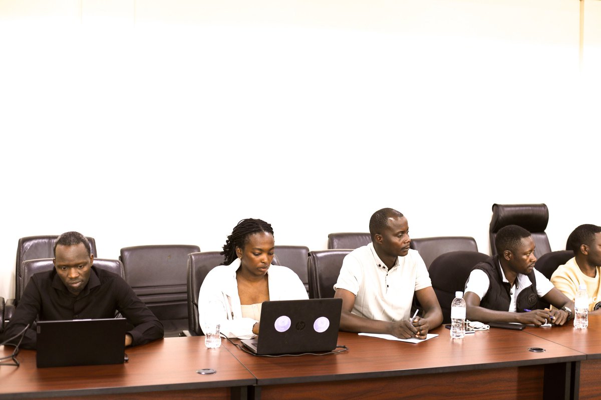 Uyu munsi urubyiruko ruhagarariye urundi <a href="/GakenkeDistrict/">Gakenke District</a> bagejejweho ibyashyizwe mu iganamigambi ry’akarere 2025-2026 biturutse ku byifuzo bari batanze babifashijwemo na <a href="/cladho_rw/">CLADHO</a> , ibitarashyizwemo n’impamvu bitashyizwemo. <a href="/muka_vestine/">Vestine Mukandayisenga</a> <a href="/gahundemaurice/">Maurice Mugabowagahunde</a> <a href="/RwandaLocalGov/">Ministry of Local Government | Rwanda</a>