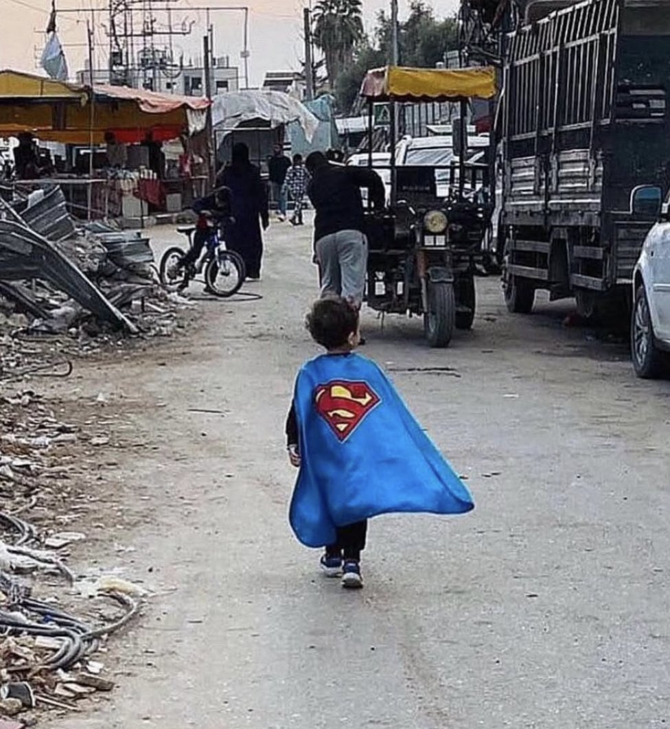 Palestine will always have its superman.
Gaza, 2025.