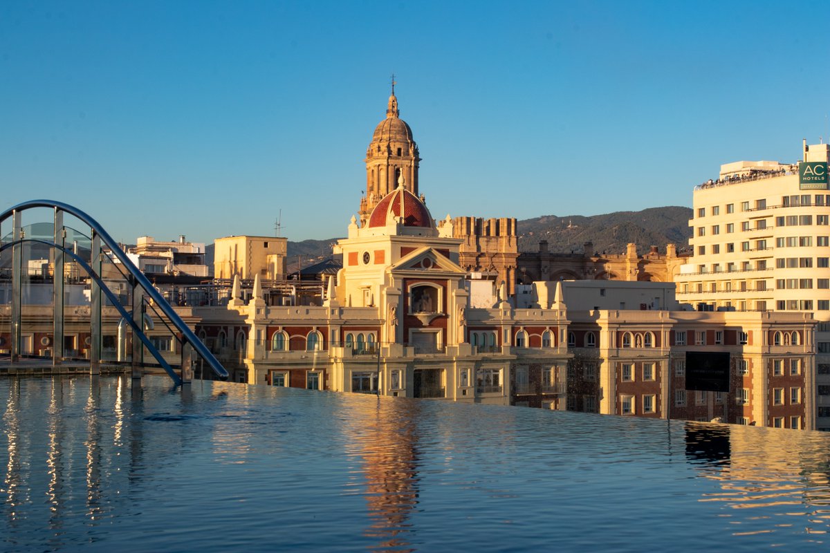 Este verano, el plan perfecto tiene nombre: <a href="/OnlyYOUHotels/">Only YOU Hotels</a> frente al mar 🌊

Málaga y Valencia son dos destinos ideales para disfrutar del sol, el relax, la gastronomía y el estilo inconfundible de la marca. Descúbrelos aquí 👉 traveladvisorsguild.com/travel-news/lo…