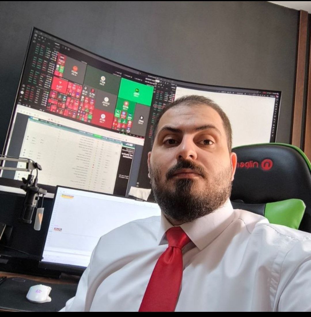 therealmebr0's tweet image. آنلاینیم قحبه . . .