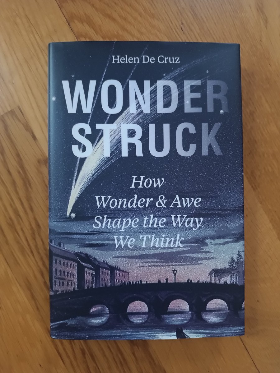 IrisParra_'s tweet image. Avui he descobert, amb molta pena, que la filòsofa i escriptora de ciència-ficció Helen De Cruz va morir fa un mes. Us deixo el seu llibre sobre com la meravella ha estat vehiculada des de la filosofia, la màgia i la religió.