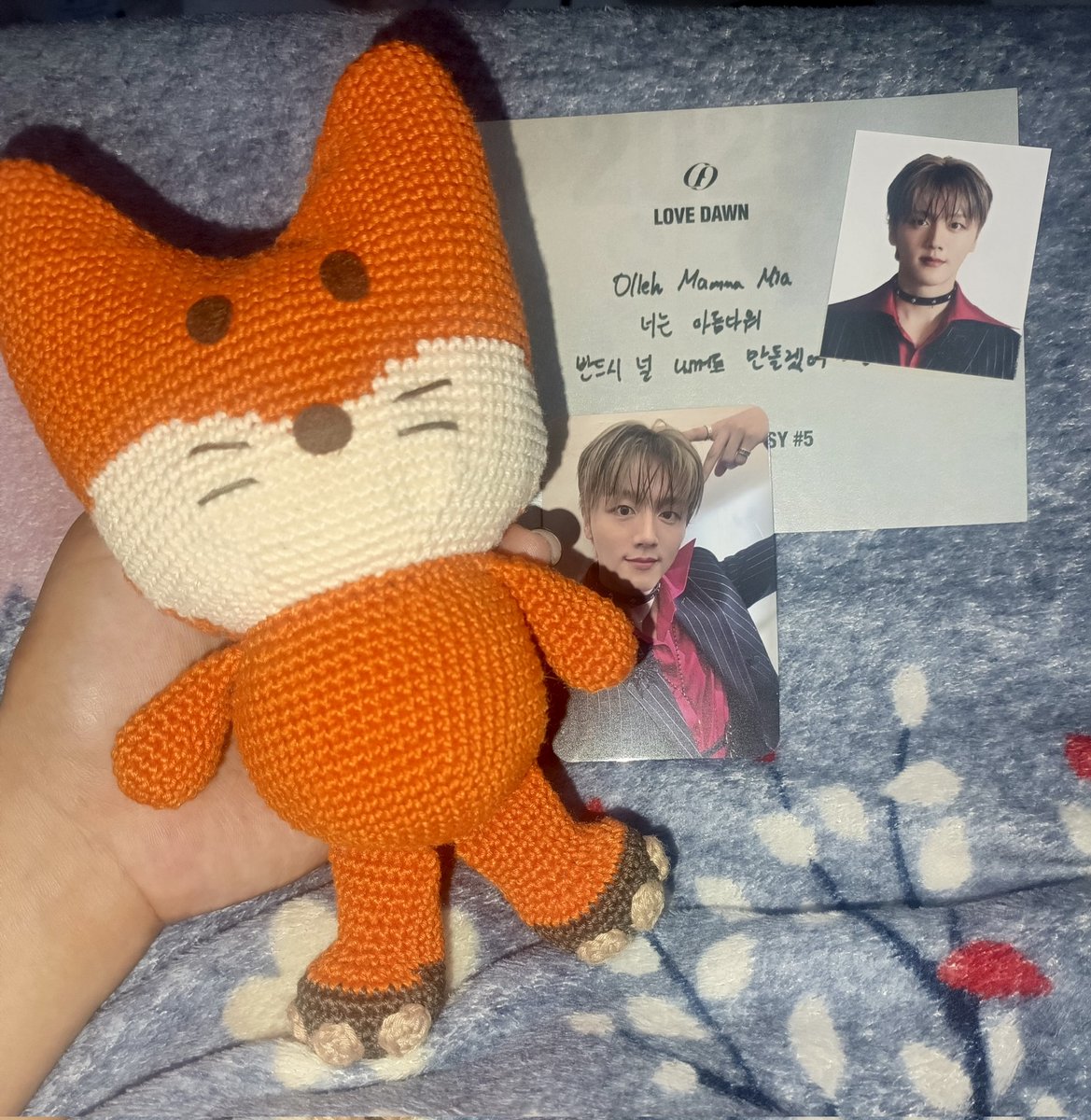 superfunny91's tweet photo. Yeaayyy hadiahnya sudah sampai. Terima kasih untuk GAnya Kak Ficaa!! 🥰 Ssong ssong nya lucu bgttt >< https://t.co/temvZzECbj