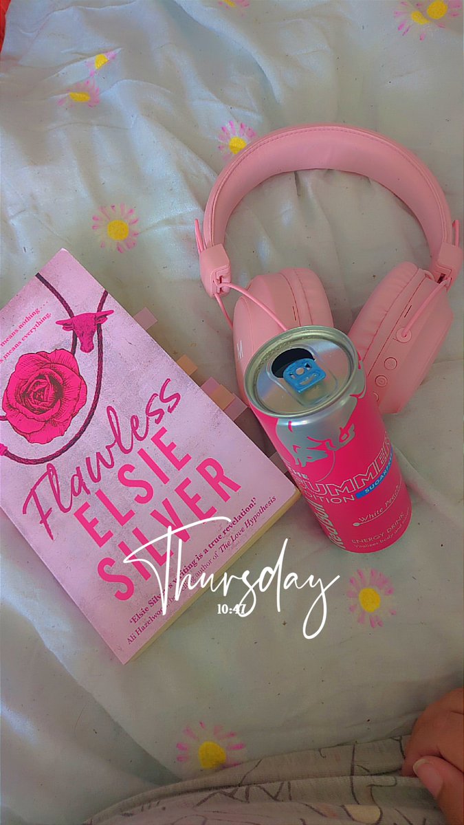 LauraBlenes's tweet image. Silver, Summer &amp;amp; Swift. What a glorious day 💖🩷