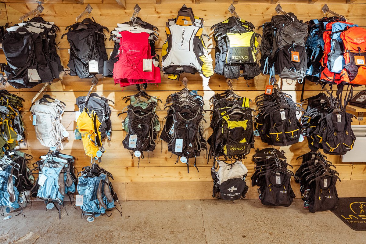 📣 Centurion Store Open Day 📣
Join us on Saturday 2nd August from 10:00–14:00!

Swing by for a relaxed browse, enjoy some homemade treats, sip on Exhale coffee, and chat with us about gear, races, and your next big adventure.

centurionultrarunningstore.com/pages/bricks-m…