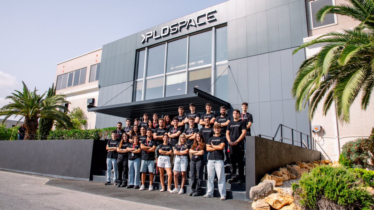 PLD_Space's tweet image. ✨Bringing fresh energy, curiosity, and ideas to our team — that’s exactly what our 34 interns from the 1st Early Talent Program are doing here at PLD Space.
They come from over 15 universities and vocational training programmes across Spain and Europe, and are currently…