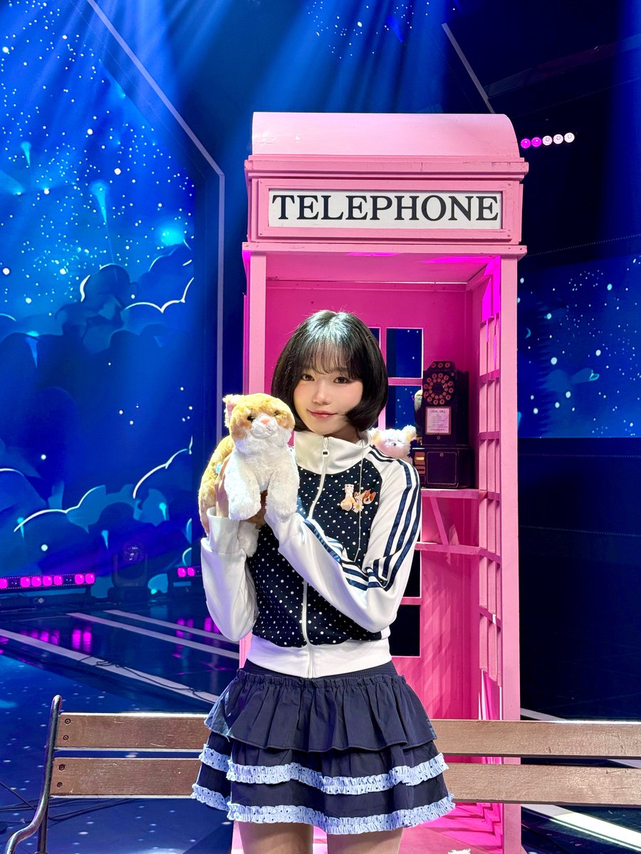 JOYURI_offcl's tweet image. [#유리스팟] 2025.07.24 M COUNTDOWN🐶🐱

#조유리 #JOYURI #チョユリ