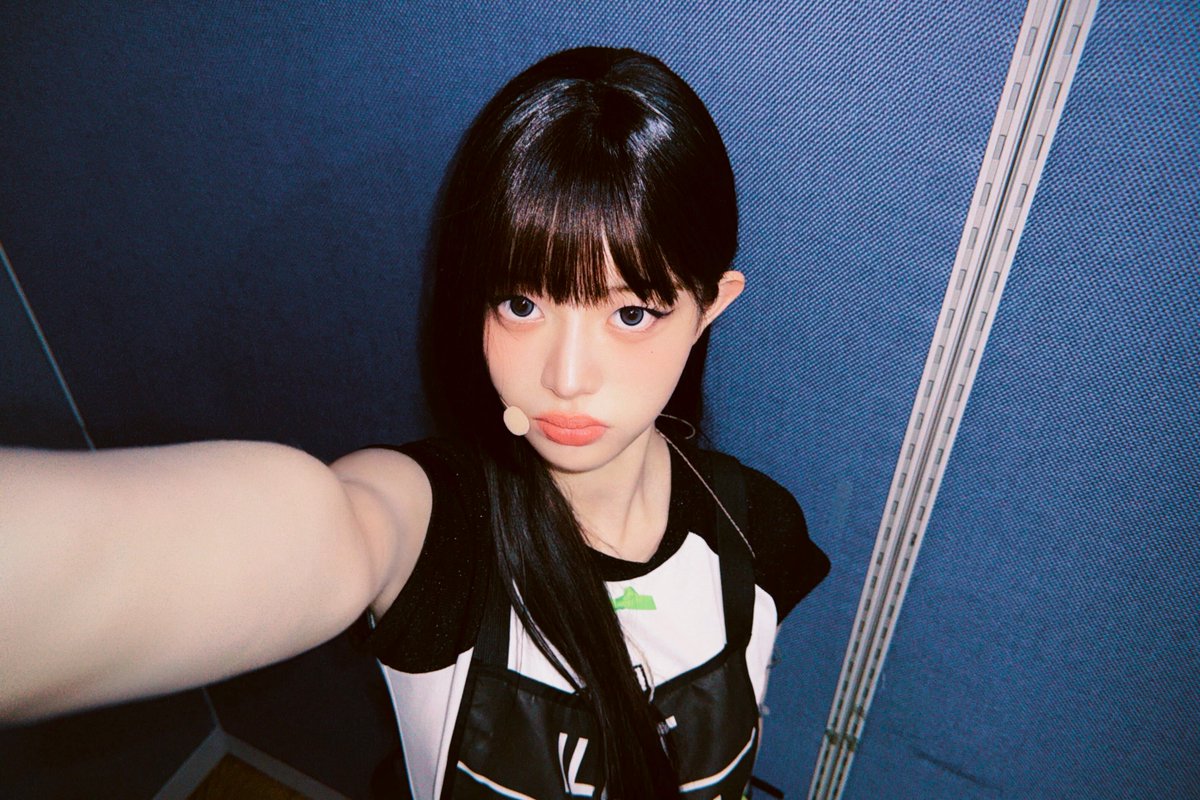 ILLIT_twt's tweet image. 상상만 해도 질투나 🎶 🩷

#MINJU #민주 #ILLIT #아일릿