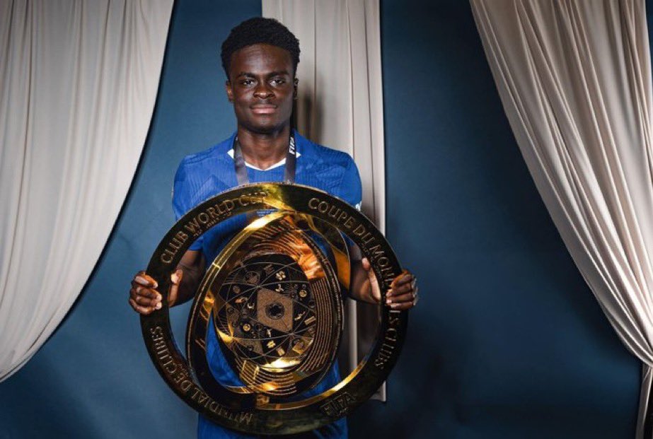 Bukayo Saka                              Evil Saka.