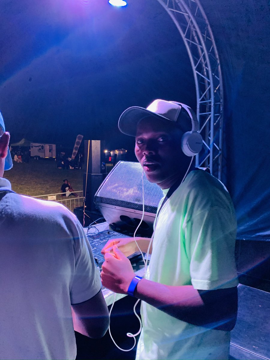 umnikaz's tweet image. Life of an Event curator🔥🤌🏾💯🔞 @Ayandastand101 @Perfecto_SA @uncwane @EsethuNkosazana @Boujeena @StrAightMARVIN @gqomin_ @GqomAddicts #gqomTotheWorld