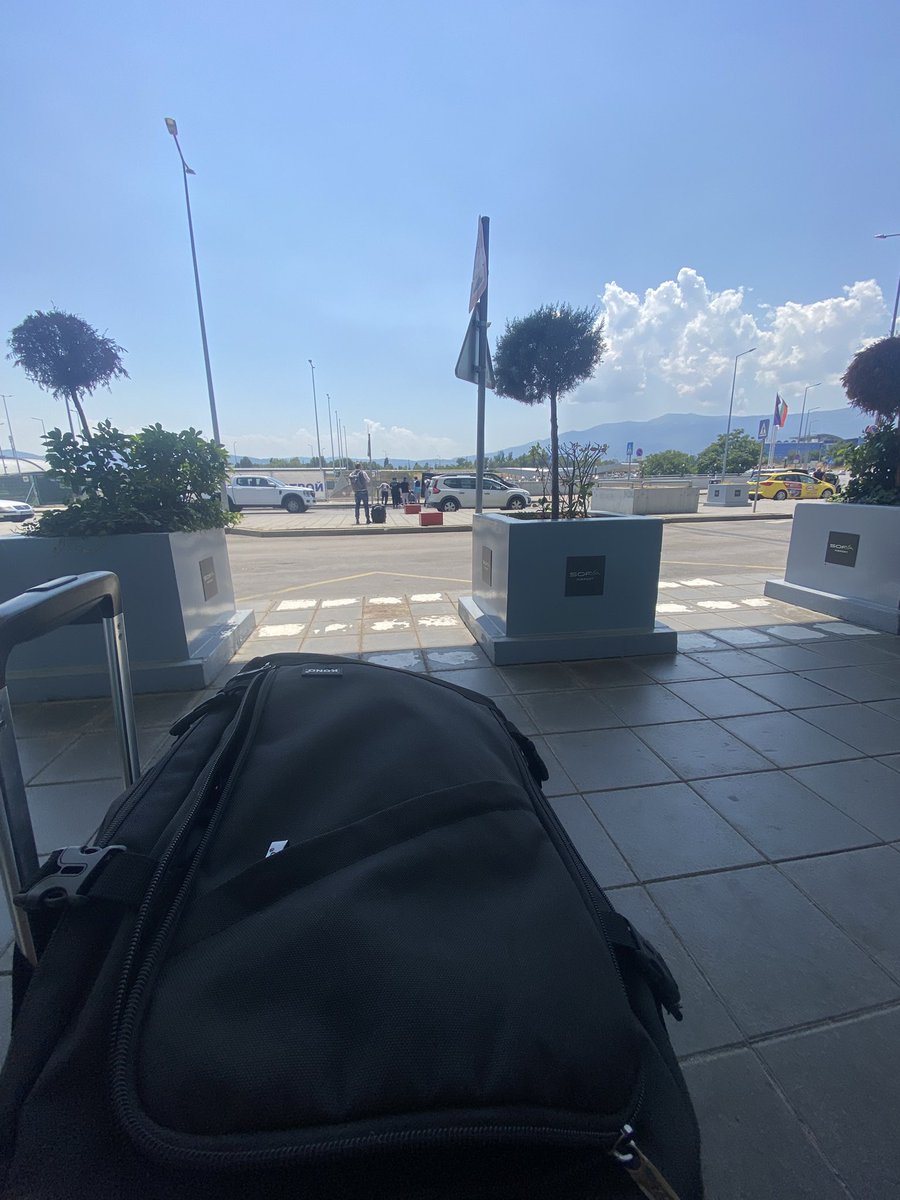 traveling is fun

where should i go next 🤔

✈️🏴󠁧󠁢󠁥󠁮󠁧󠁿