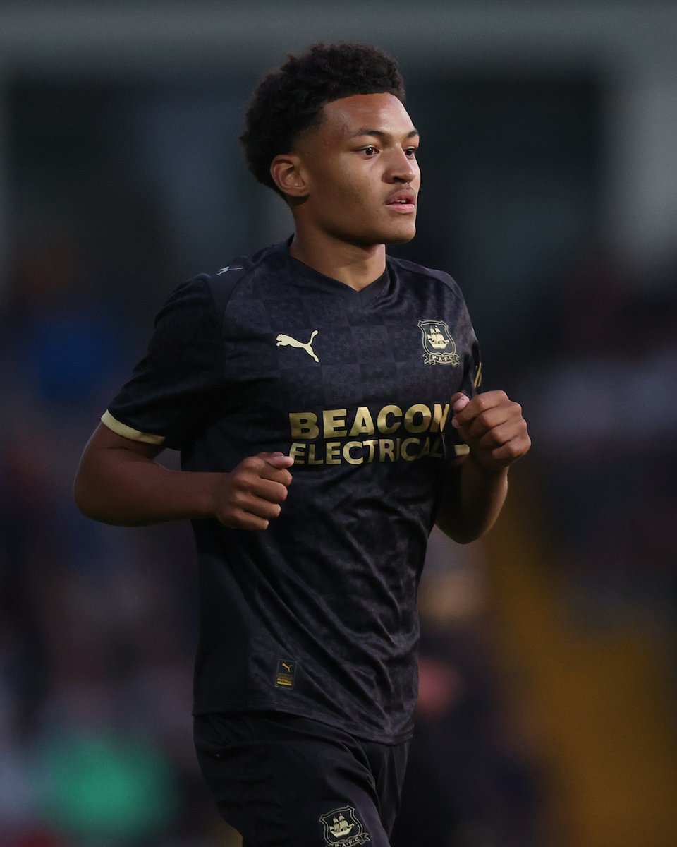 Congratulations to U18s defender Joe Mwaro on his maiden appearance in the first-team at Torquay last night! 💚