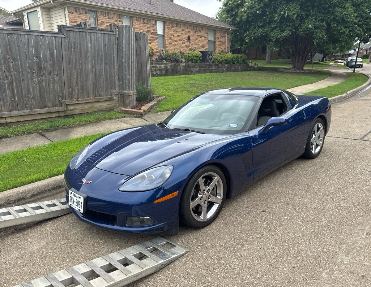 SGT Auto Transport (@sgt_auto) on Twitter photo Recently moved this beautiful Corvette from TX to PA.💙 
The owner needed fast, secure transport for his prized ride - mission accomplished.
The journey took just 2 days!
Need your car delivered fast? 👇
sgtautotransport.com/express-auto-t…
#Corvette #CarTransport #SGTAutoTransport Recently moved this beautiful Corvette from TX to PA.💙 
The owner needed fast, secure transport for his prized ride - mission accomplished.
The journey took just 2 days!
Need your car delivered fast? 👇
sgtautotransport.com/express-auto-t…
#Corvette #CarTransport #SGTAutoTransport